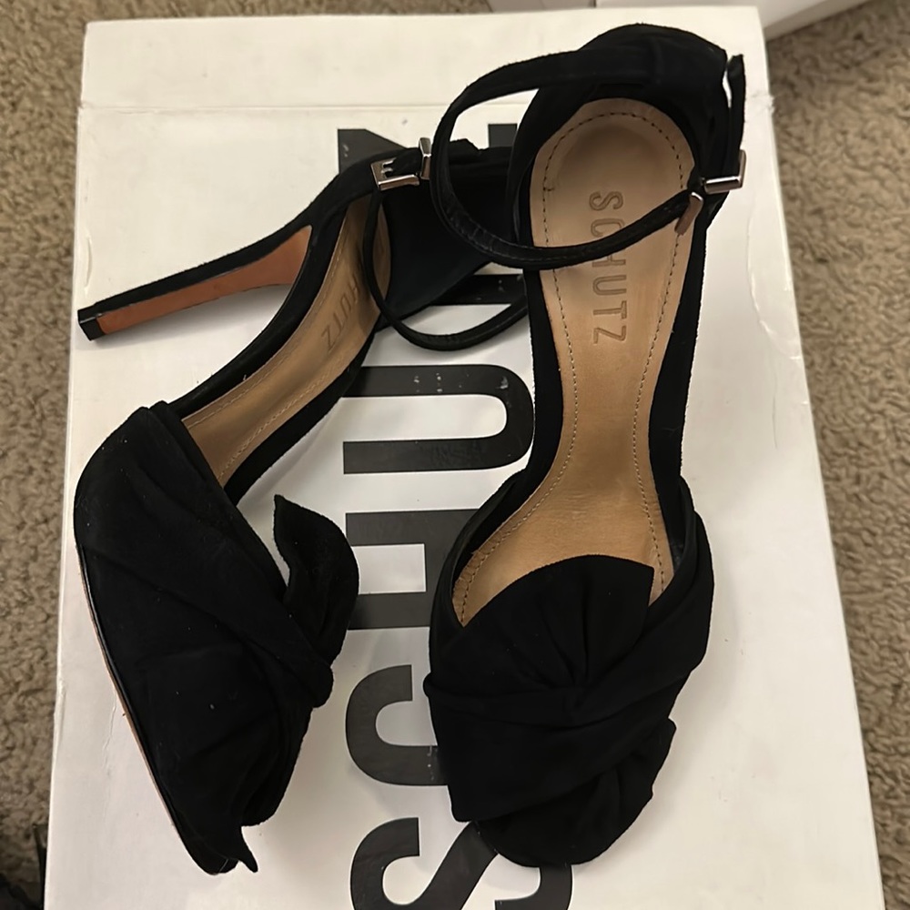 Black Twist Peep Toe Heeled Sandals